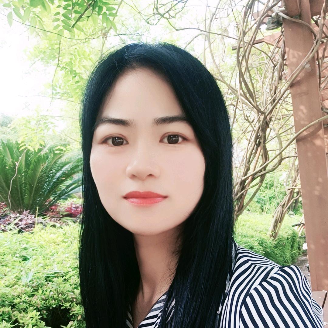 李家二小姐（芳芳）