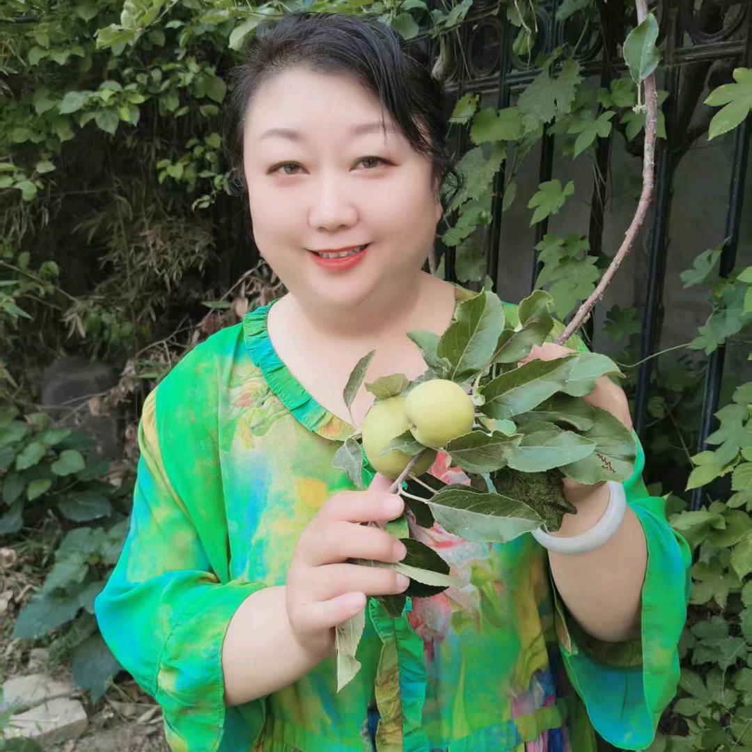 憨妞