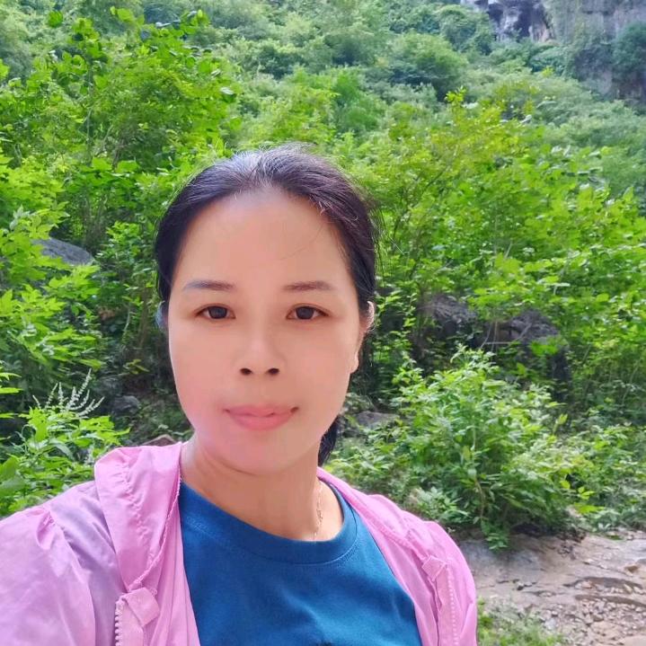 女人👩🏻巨绝私聊，