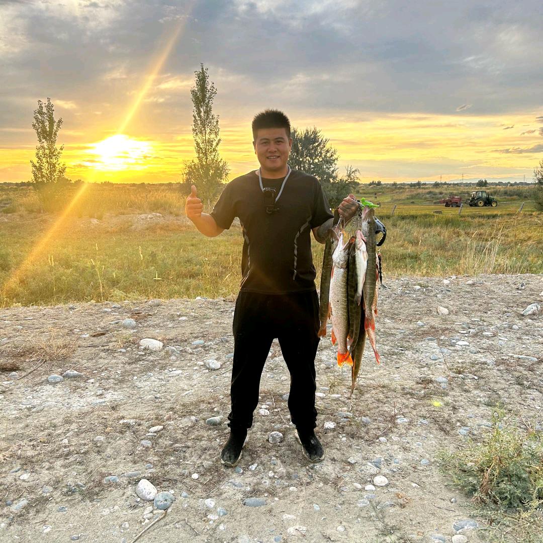 神奇的路亚，解锁新疆狗鱼，米级的级别等我