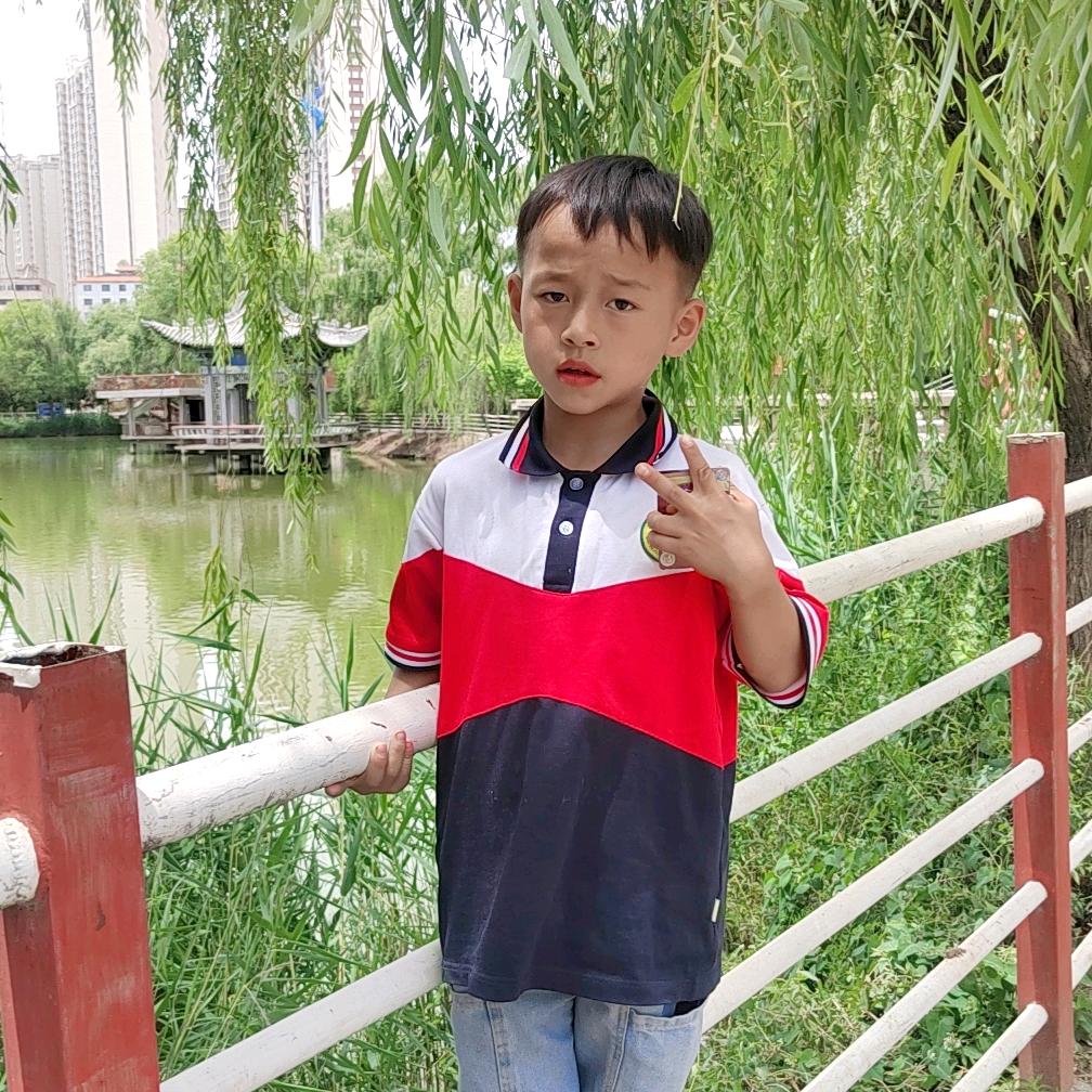 小闵，