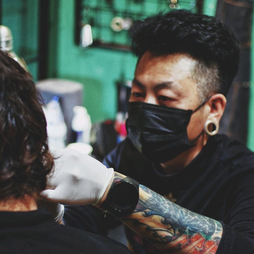 上海市松江区中山街道雕染美容店（个体工商户）