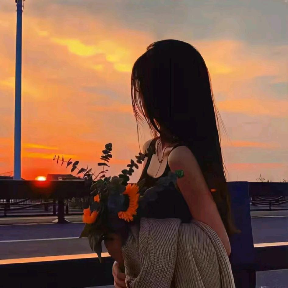 ℳ̶̶̶̶兜里半颗糖ℳᥫᩣ