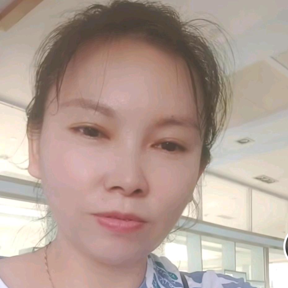 荣儿潘