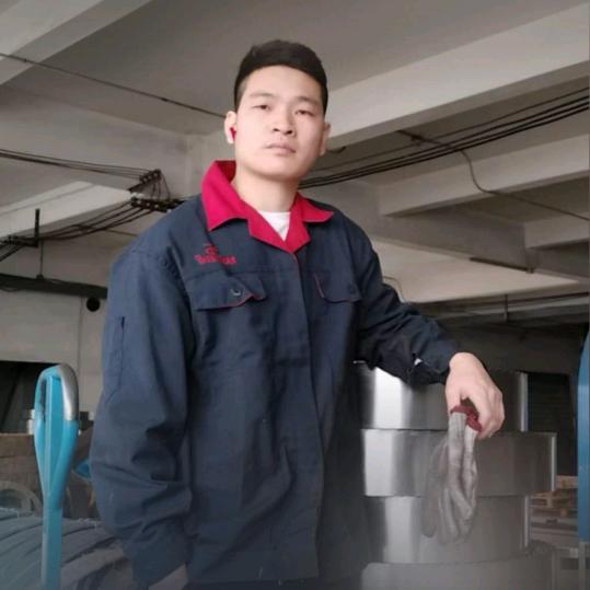 刀锯阿奇丶
