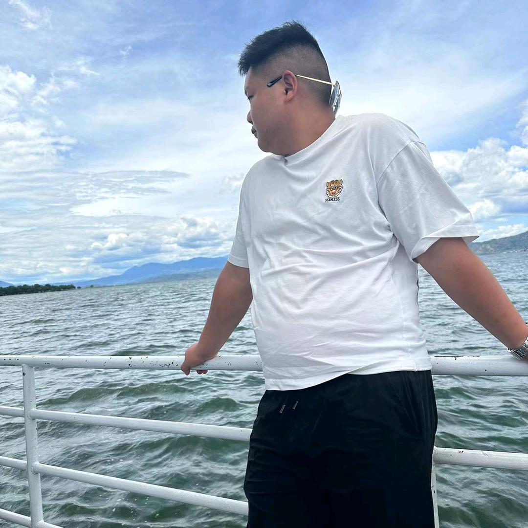 🌴༃礼貌退场এ江湖.🚬