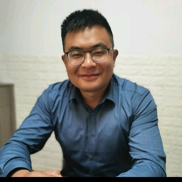 包租公洪大成出海乌克兰