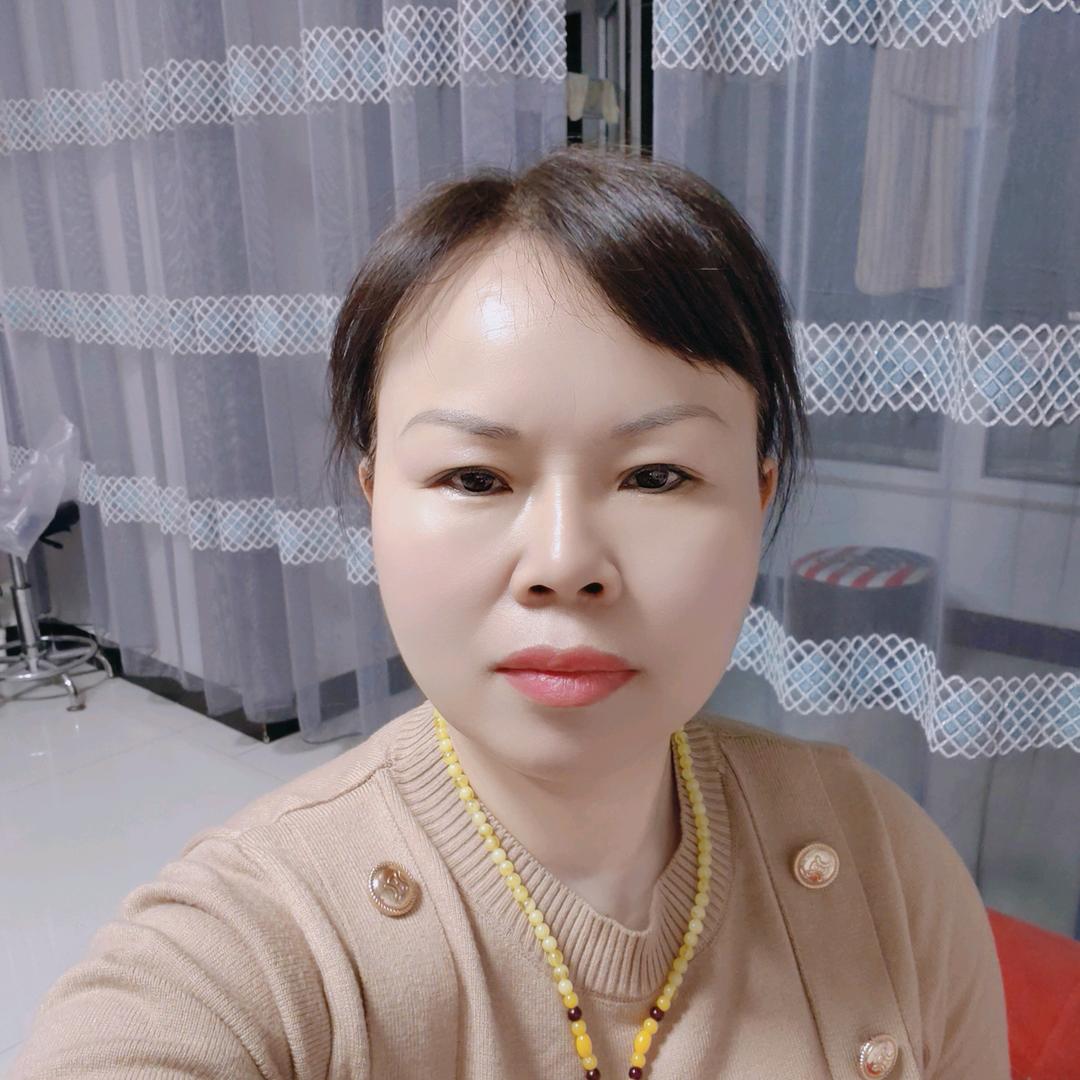 妍夕莉莉