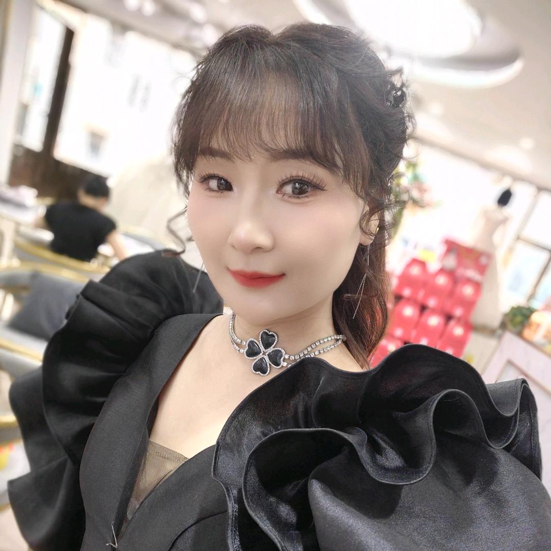 姐霸气的世界你不懂。
