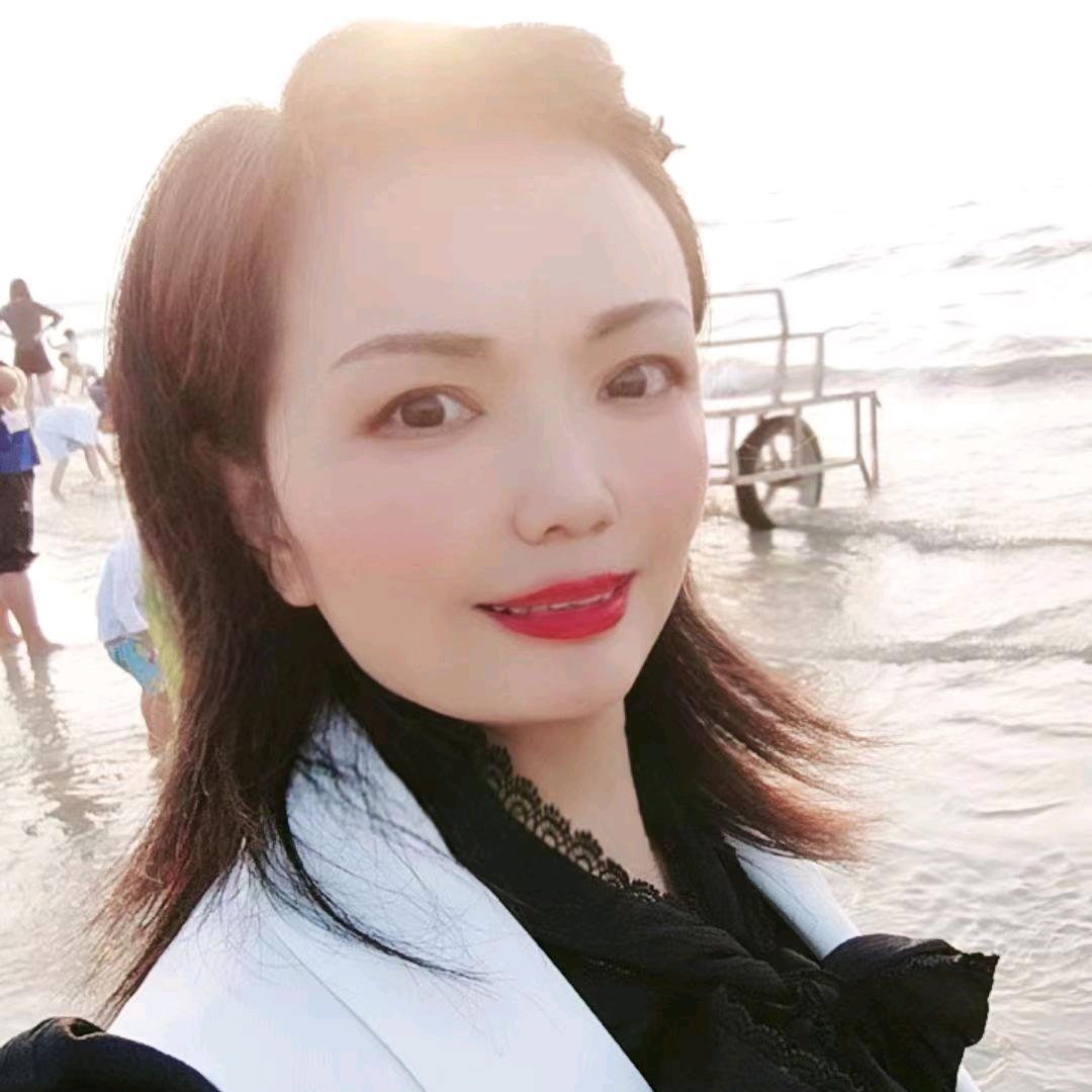 涪陵卤味狠牛曹姐姐