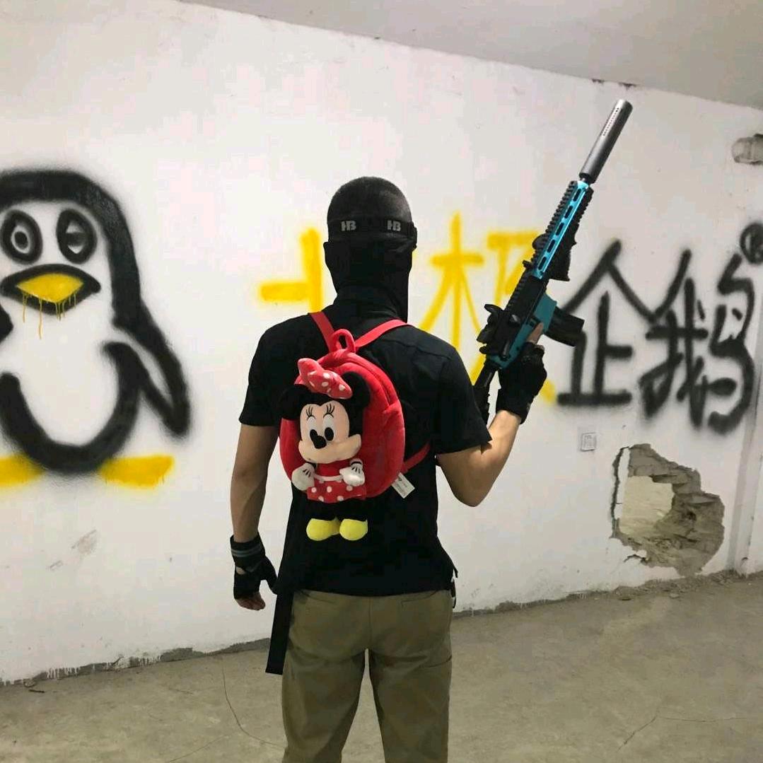 北极企鹅丶中瑞全民皆兵场地技师