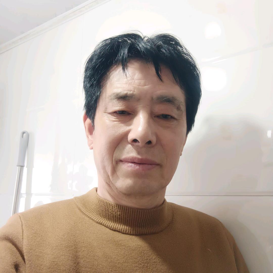 陈士林
