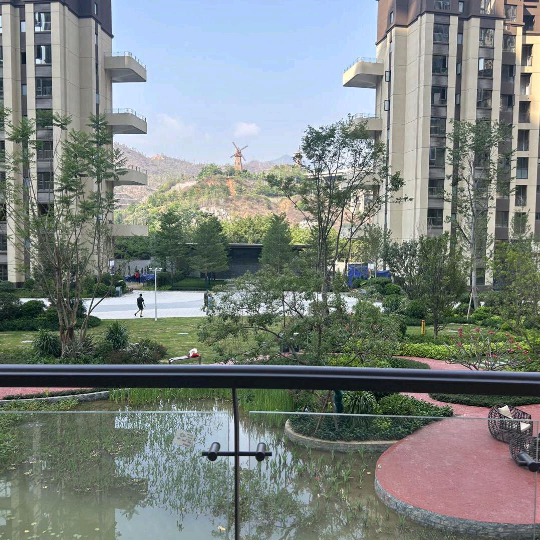 . ⋆ ☆ ⋆ ★ ⋆ . · . ☆