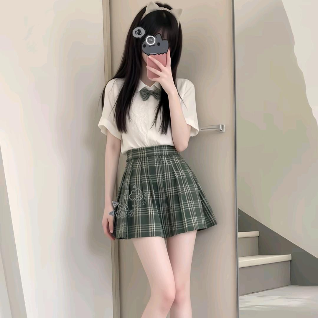芳芳月