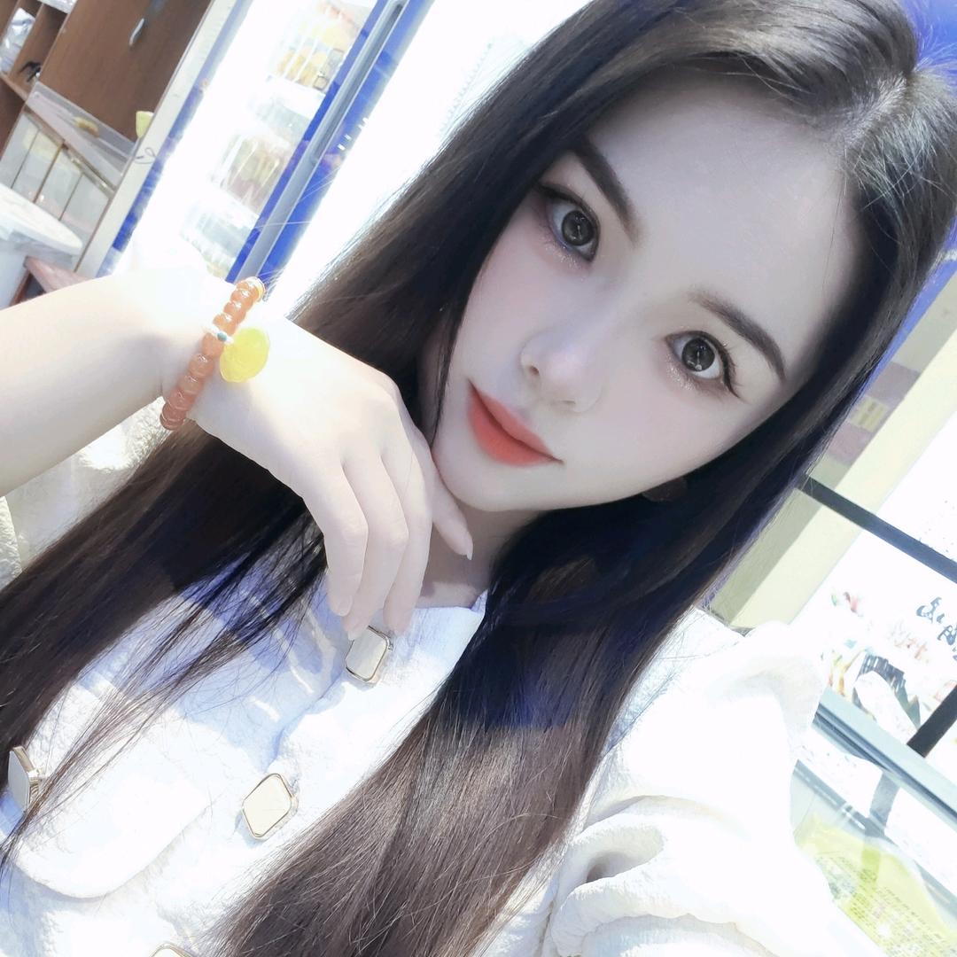 梅儿Li