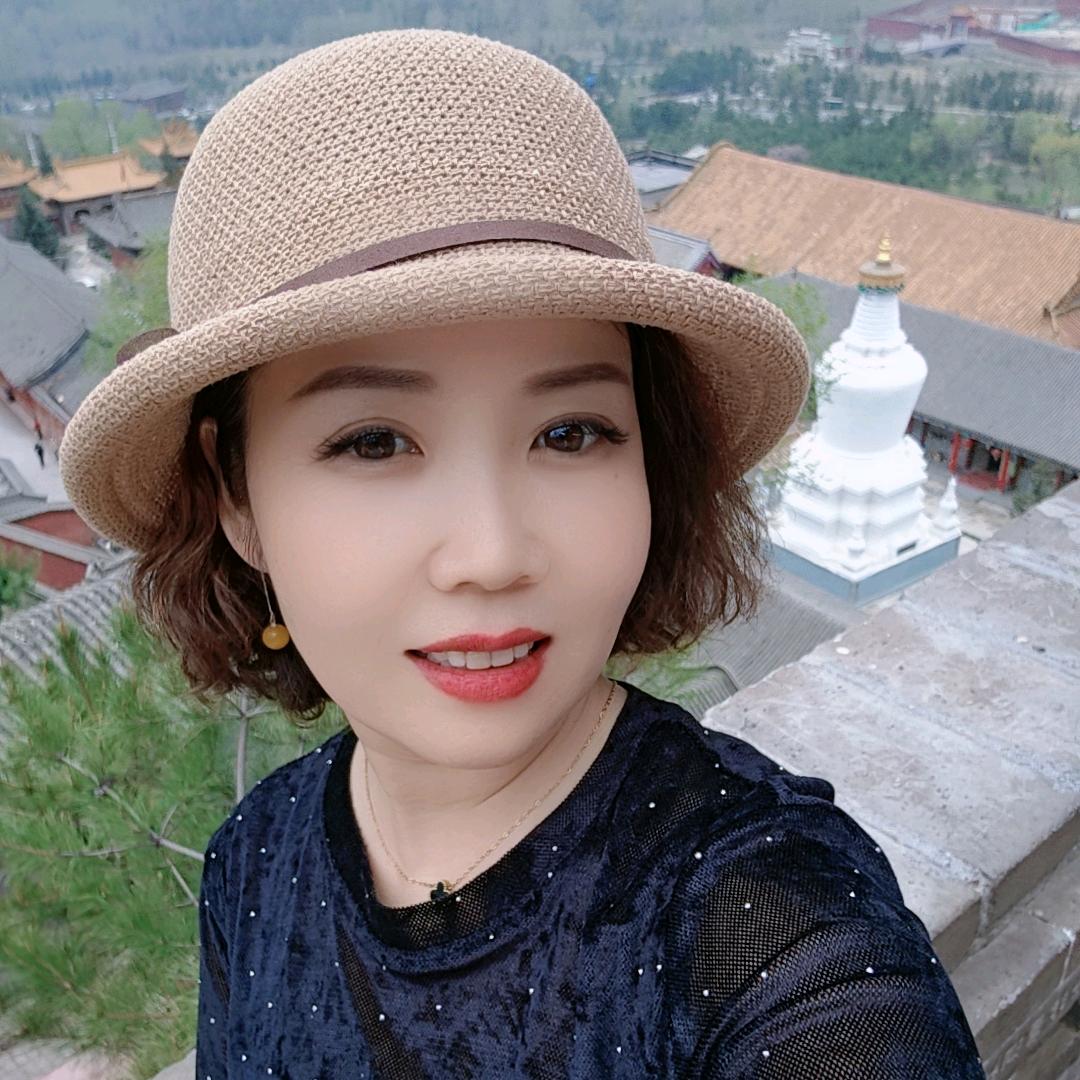 灵宝单词科记白老师