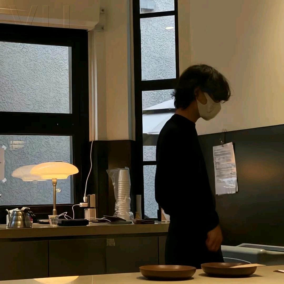 原野松颂
