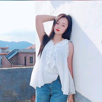 媛.