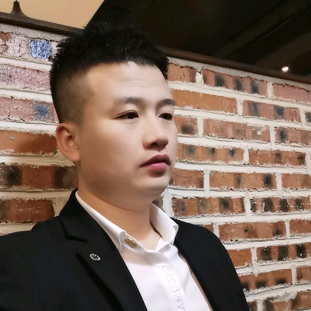 徐龙夜生活