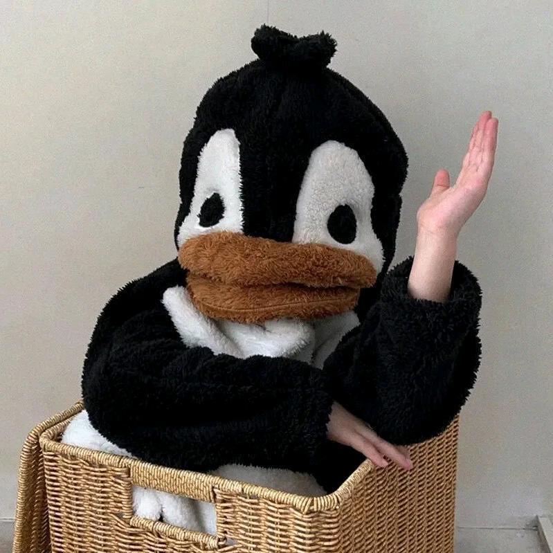 张张何何