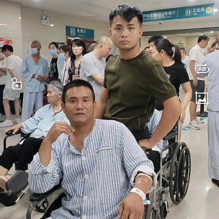 @👉轩春光👈
