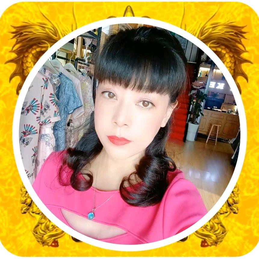 松滋依可女装