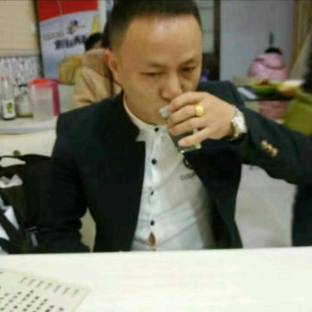 章彻一