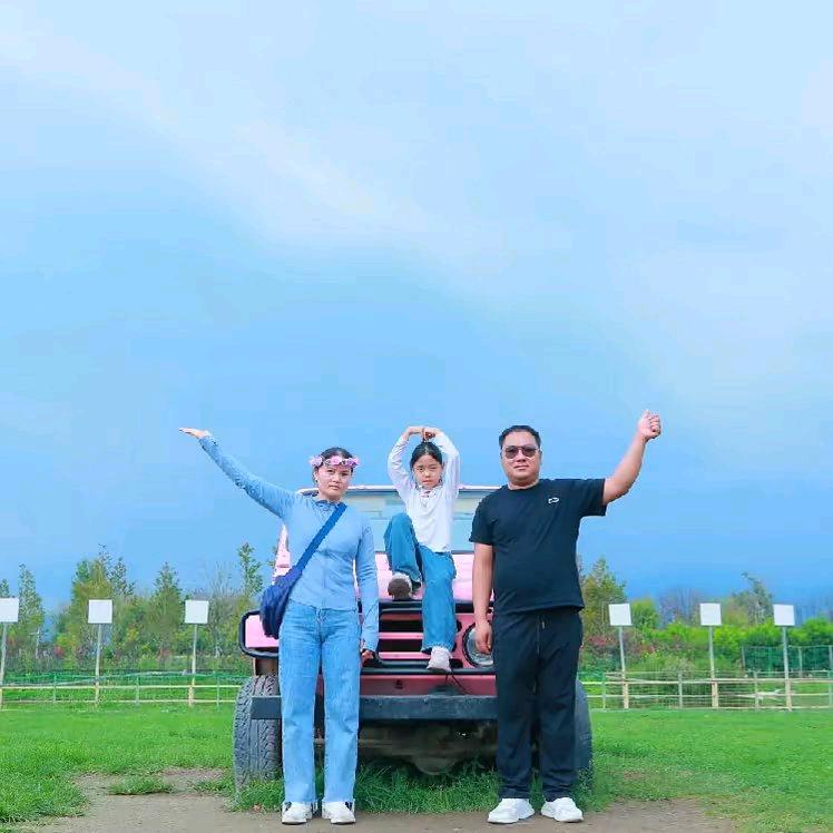 安妮《杨记麻辣兔》