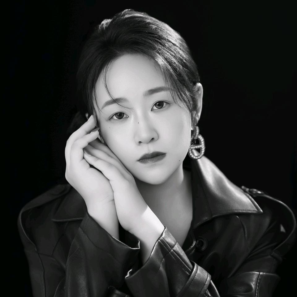 夏天下雪了(恩施主持人)