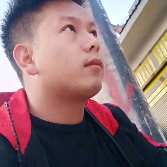进财哥。