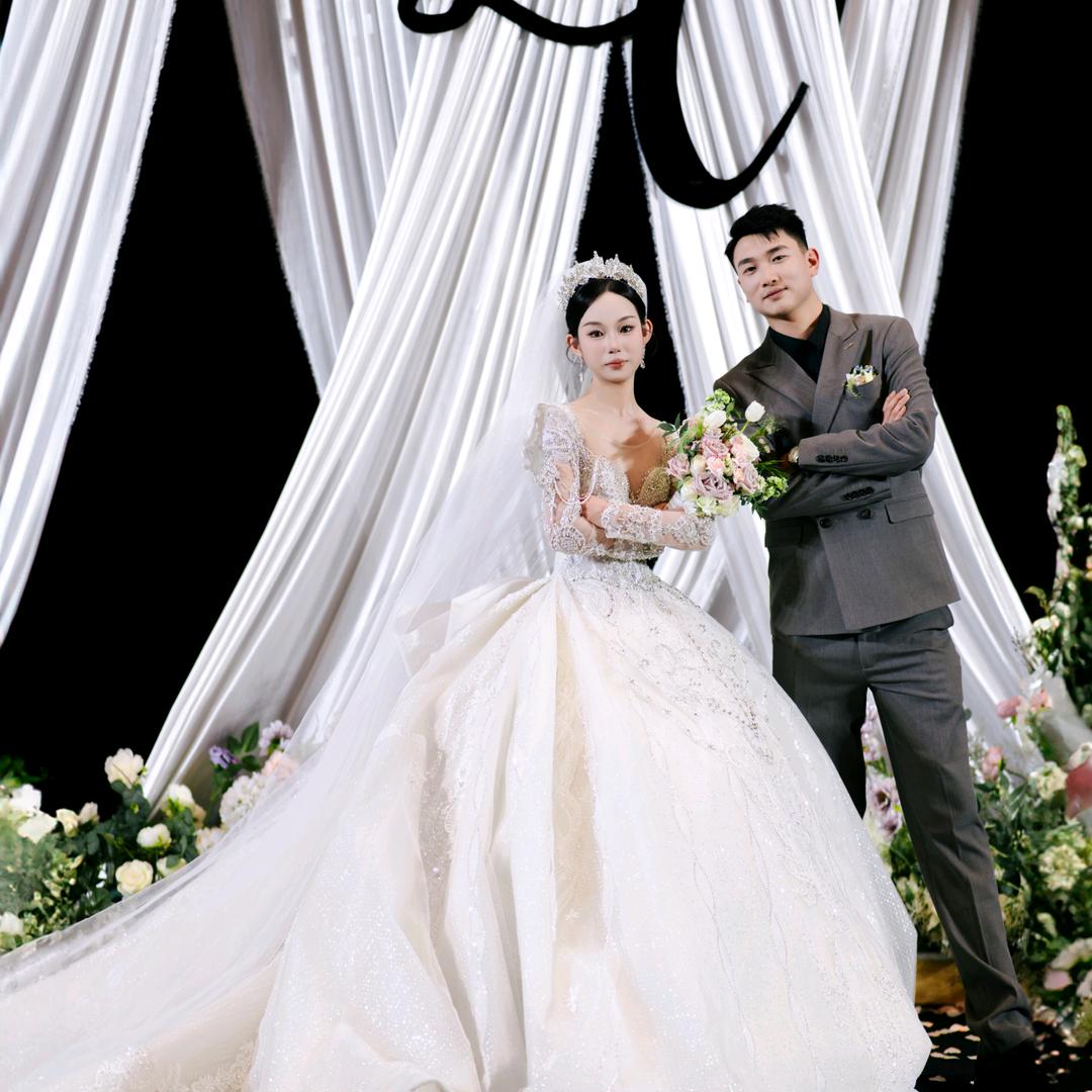 ︇ ㅤ  ︌   ㅤ︌︈