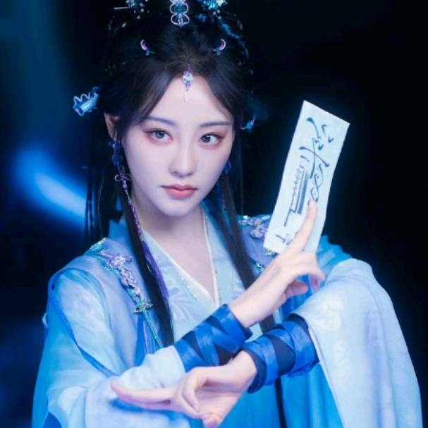 初穗🌾家的小师姐 慕夏🎀