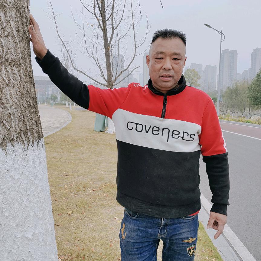阿春，