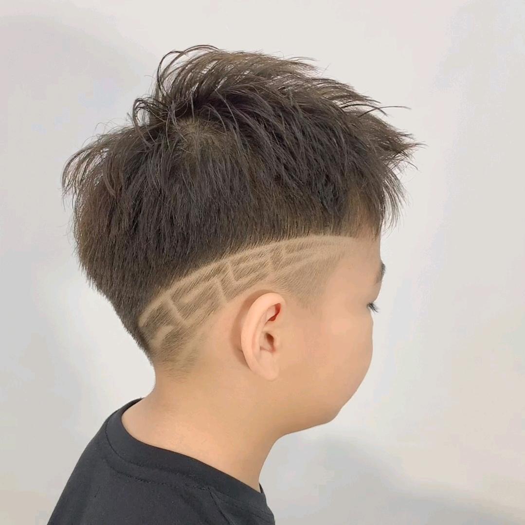 剪小兔儿童美发店官方号