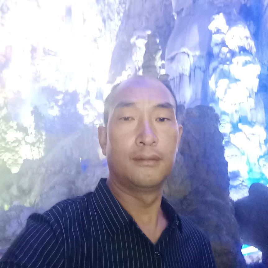 爱在何方。。罗