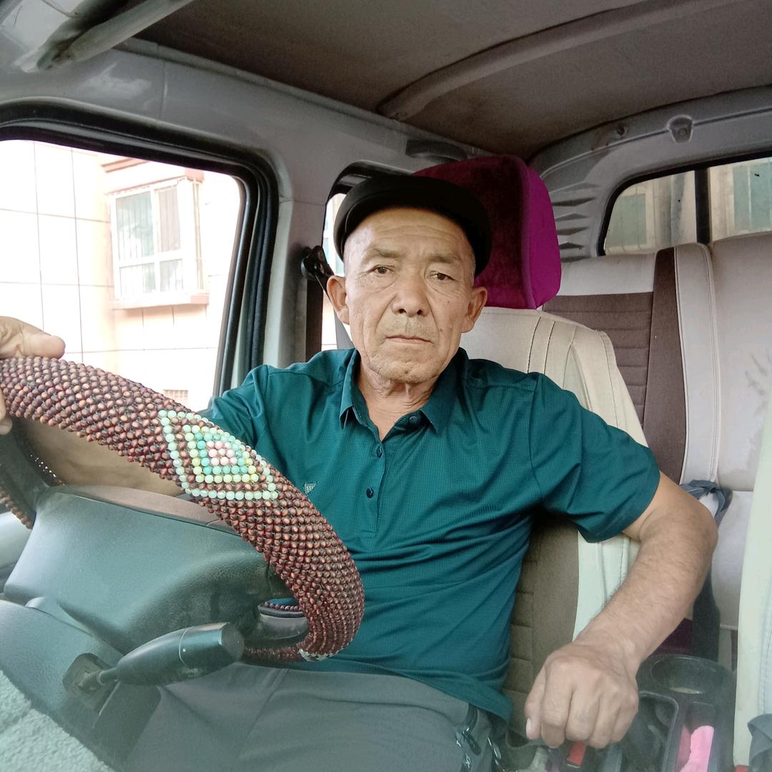 图热贡turgun kasim
