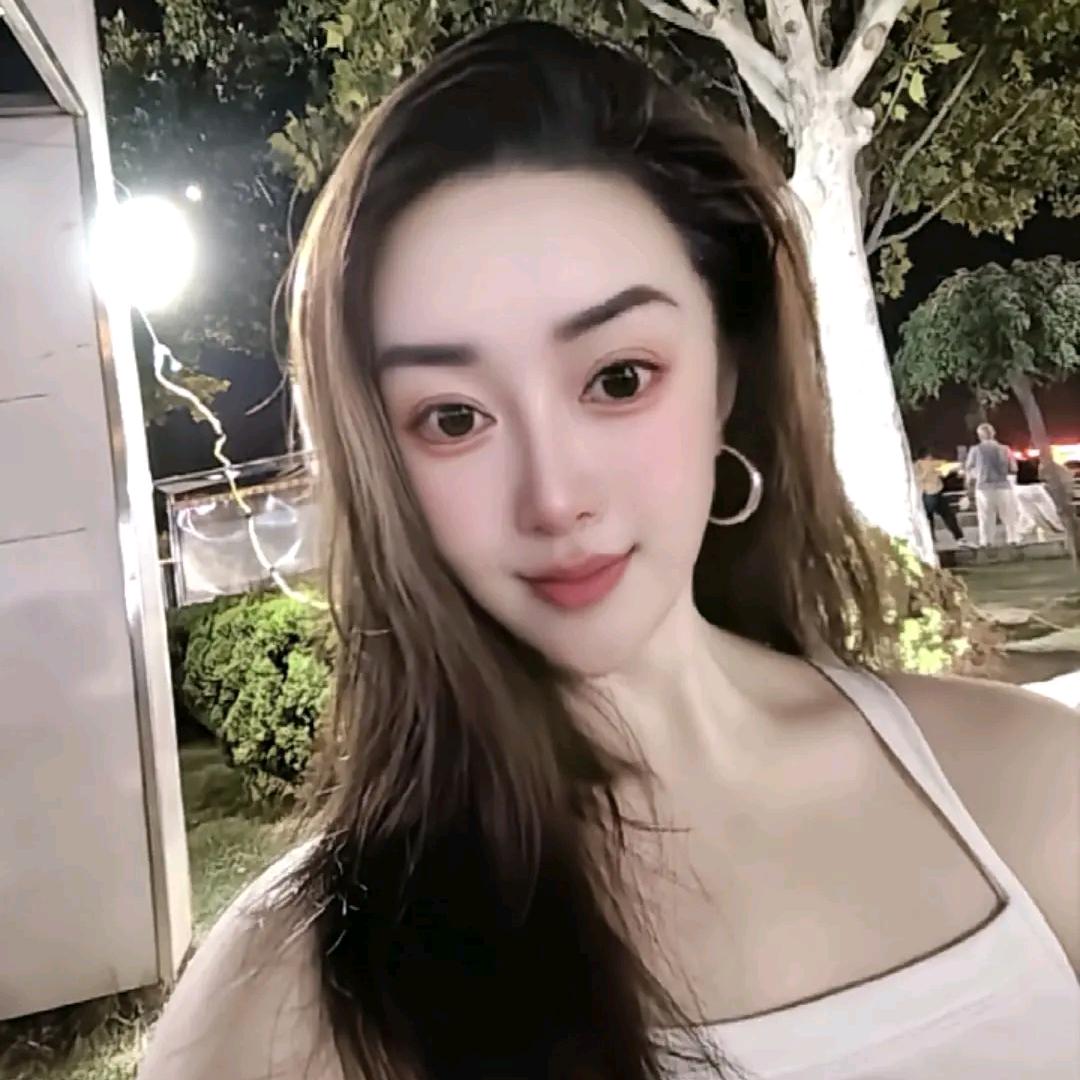 黄美的