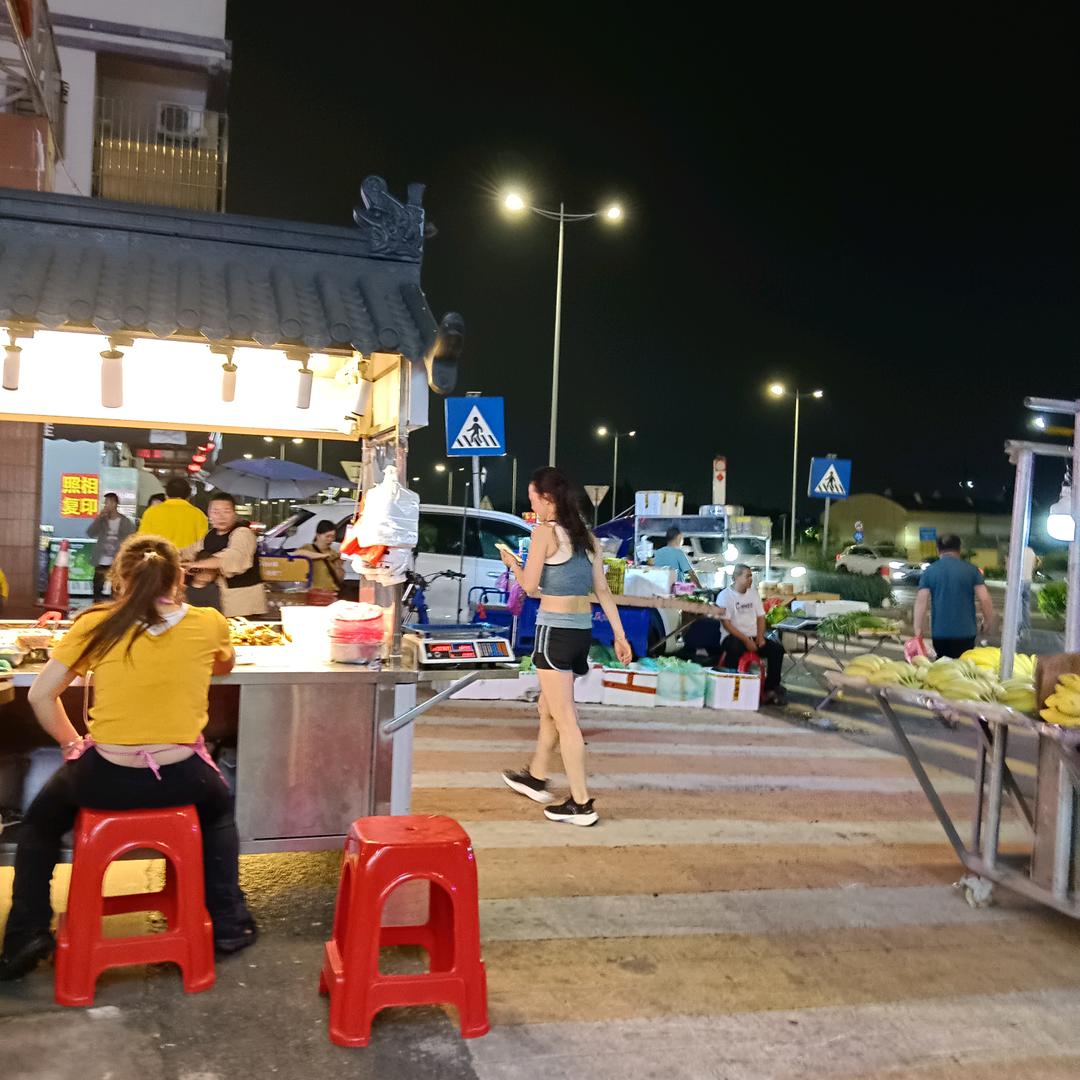 广西老表工地上生活搞笑短视频