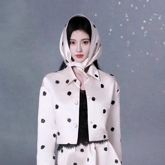 魅力女孩