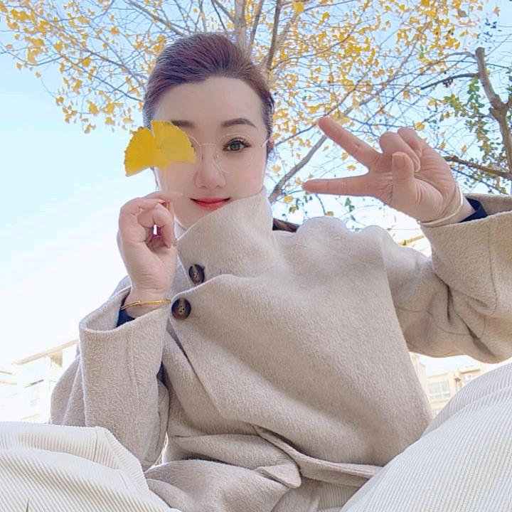 心心 弱弱的问一句明天有人陪俺过个生日吗