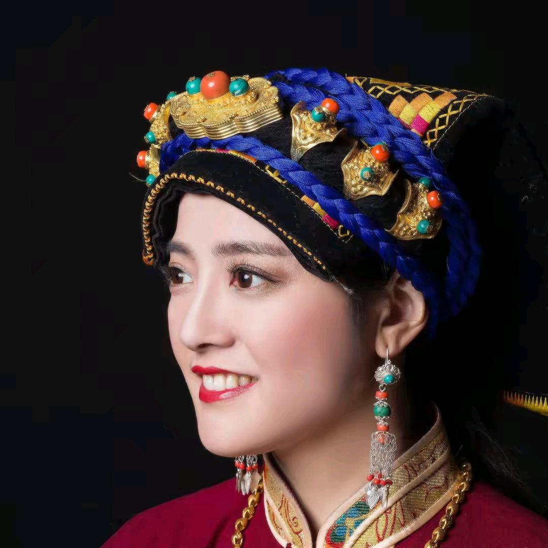 嘉绒倾城阿娟旅游假期