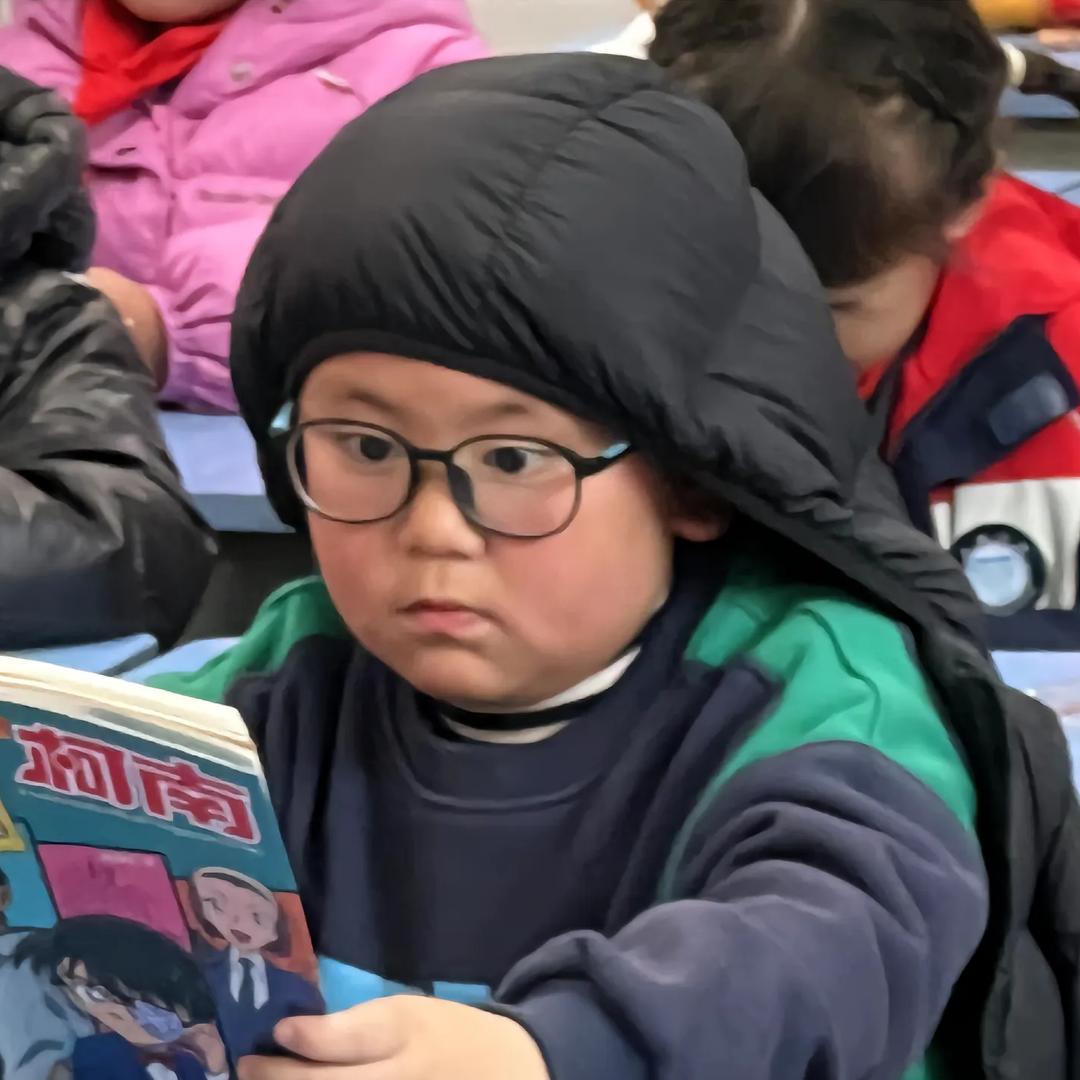 藏在蛋糕里