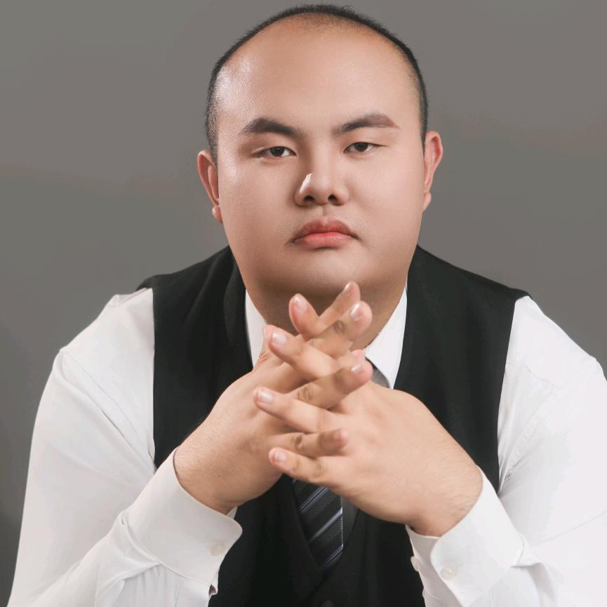 玉龙小靓仔꧁꫞꯭ ღ封心𓁇𓁋锁爱꫞꧂