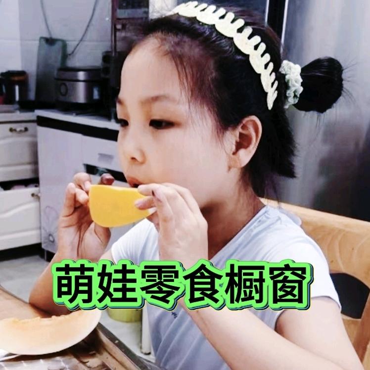 萌娃零食橱窗