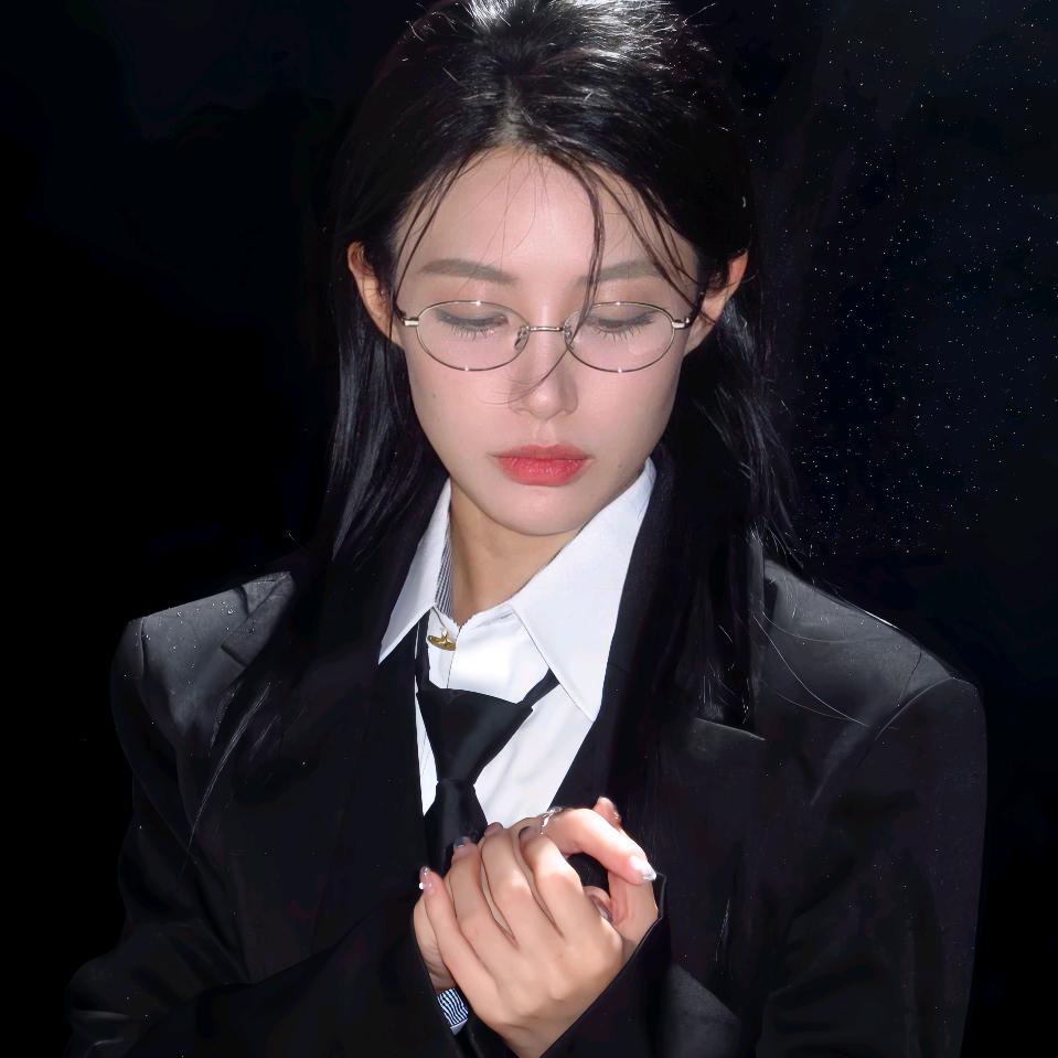 今天也没有一米八