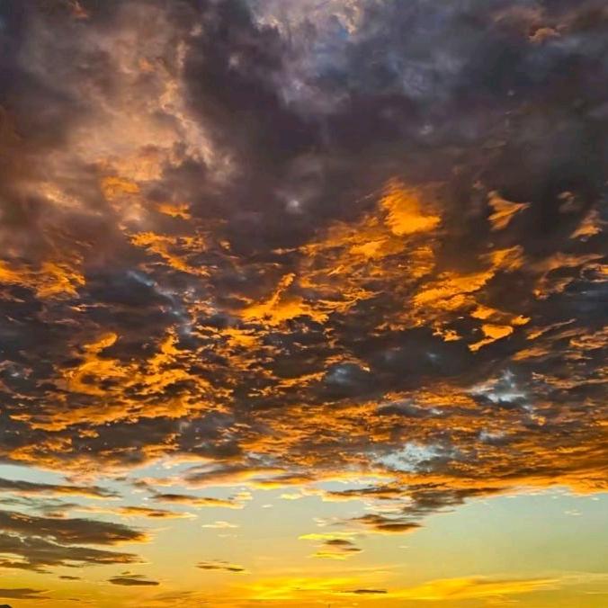 এ᭄𝑄𝑢𝑒𝑒𝑛ོꦿ࿐