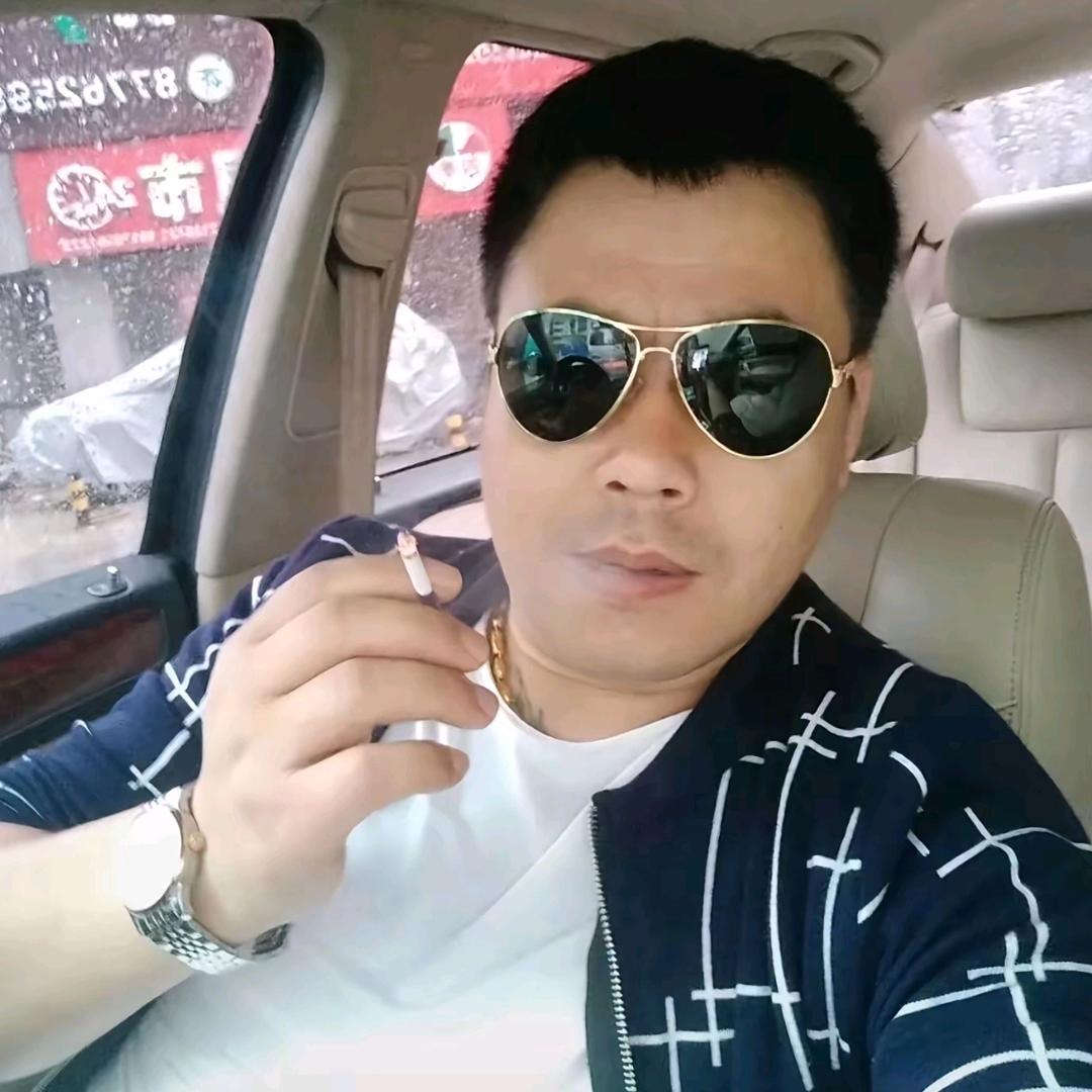 王哥。坚强男人👍