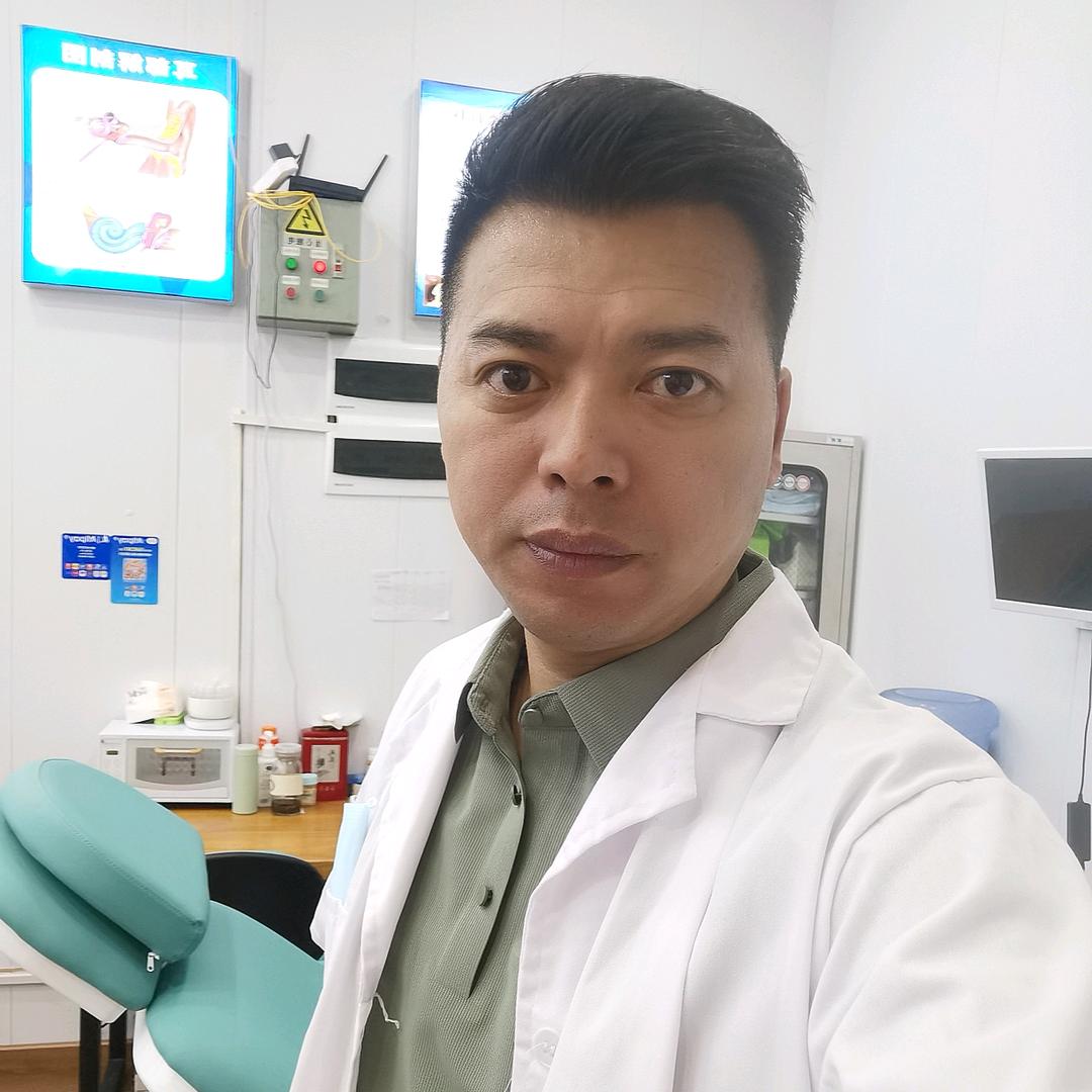 耳部护理～波 哥