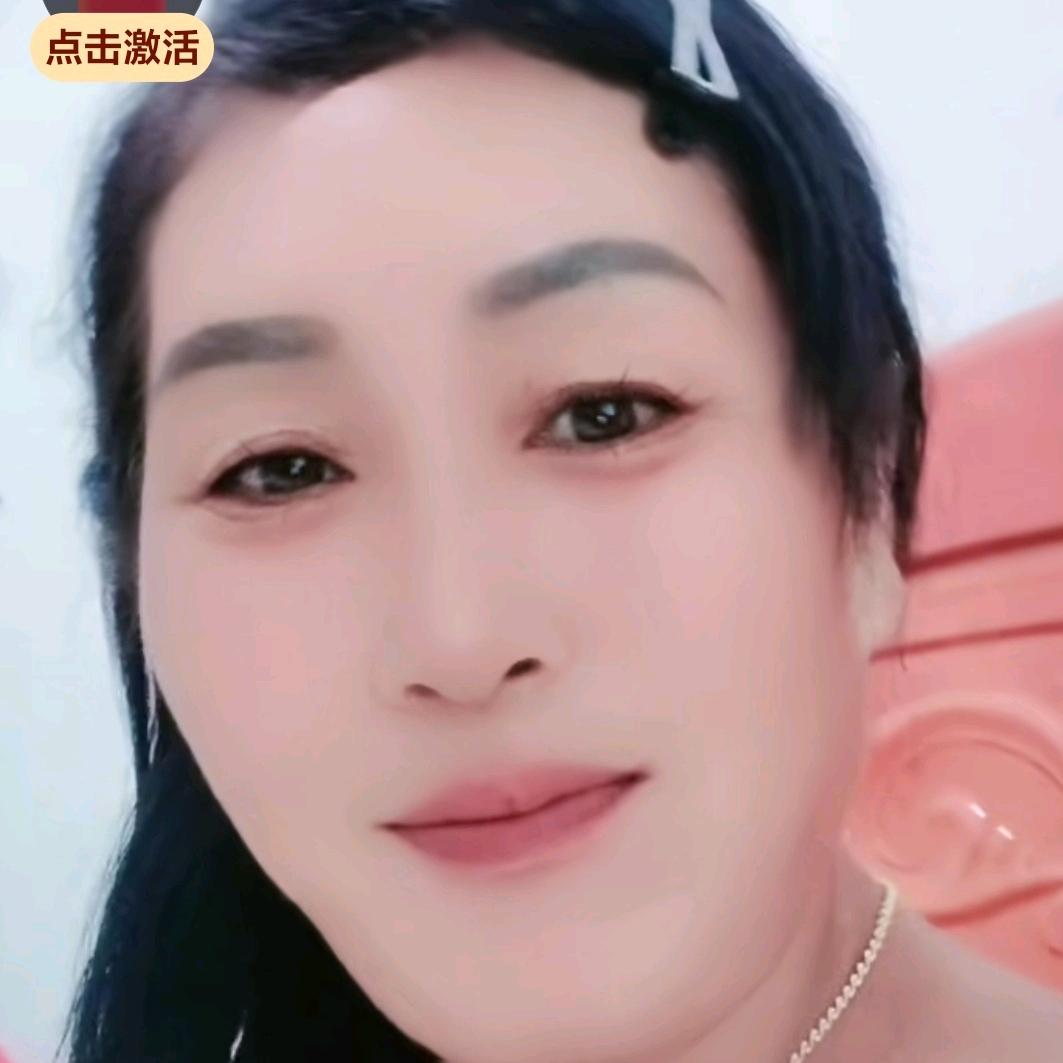 刘红梅，幸福的一家人