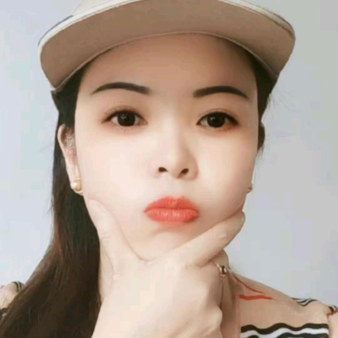 青青吖吖